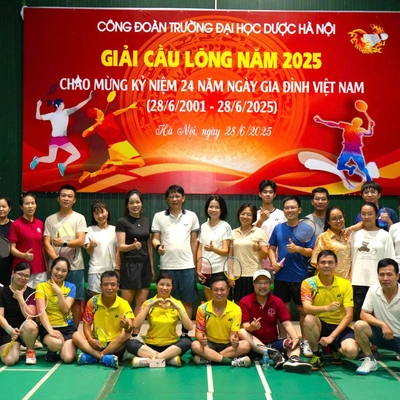 Giải cầu lông gia đình Chào mừng Ngày Gia đình Việt Nam 28.6.2025 tại Trường Đại học Dược Hà Nội.